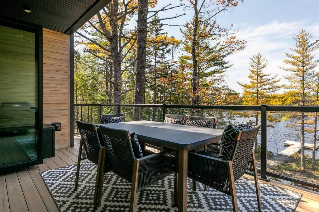 Numinous Cottage Long Lake Oasis Centre Rawdon Exteriér fotografie