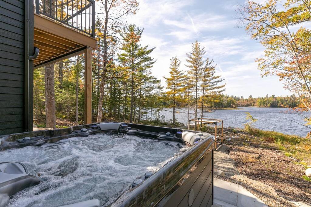 Numinous Cottage Long Lake Oasis Centre Rawdon Exteriér fotografie